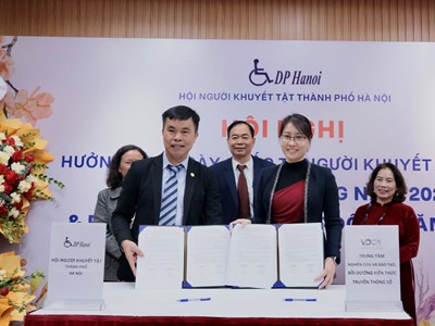 500 GIỜ LIVESTREAM VÀ CAM KẾT KHÔNG ĐỂ AI BỊ BỎ LẠI PHÍA SAU TRONG NỀN KINH TẾ SỐ